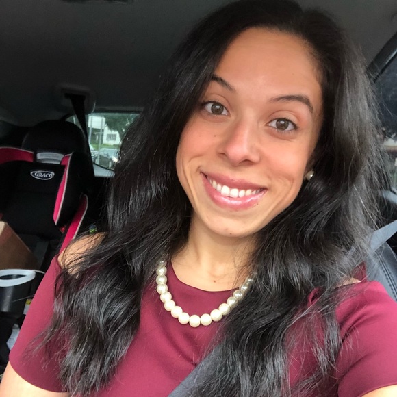 Meet your Posher, Vanessa - Picture 2 of 3